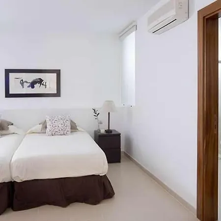 Puerto Del Carmen Sleeps 6 Pool Wifi * بويرتو ذيل كارمين